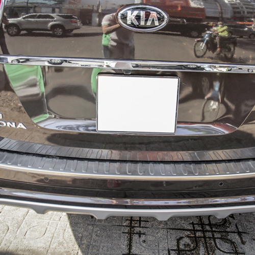 Nẹp chống trầy cốp sau xe Kia Sedona