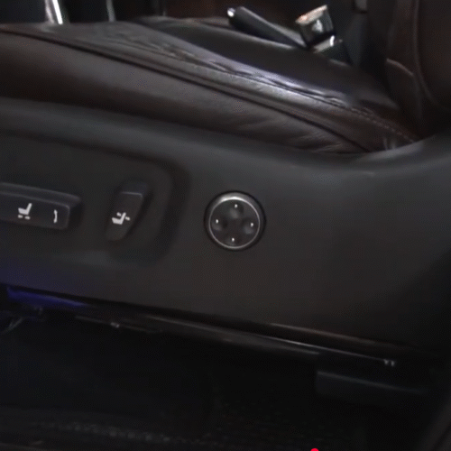 Độ ghế chỉnh điện ô tô tại Bcar Auto