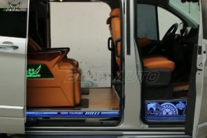 do xe ford tourneo 2