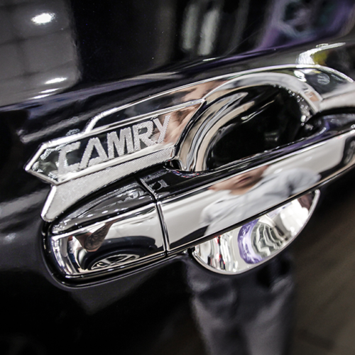 Ốp chén cửa xe Toyota Camry