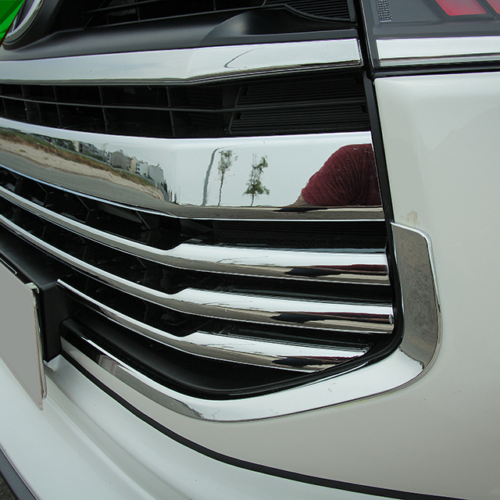 Ốp trang trí galăng xe Toyota Innova