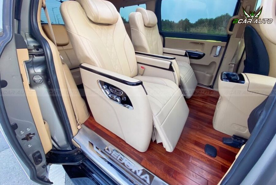 Bàn làm việc gấp gọn Kia Sedona