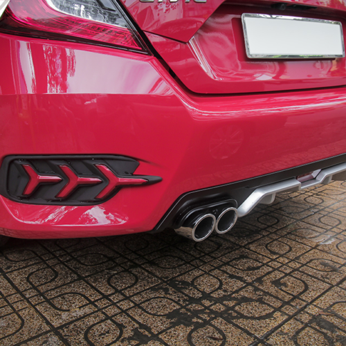 Lip chia pô xe Honda Civic