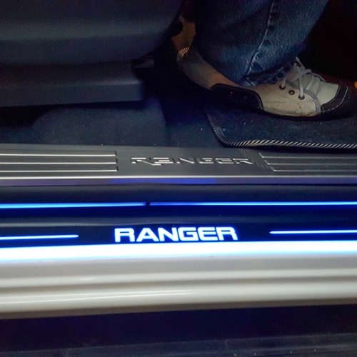 Nẹp bước chân xe Ford Ranger