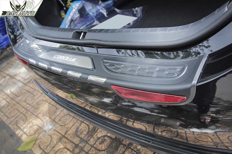 op-chong-tray-be-cop-sau-xe-altis-1-7922322