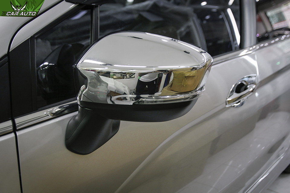 op-tai-guong-hau-xpander-ma-crom-7291894