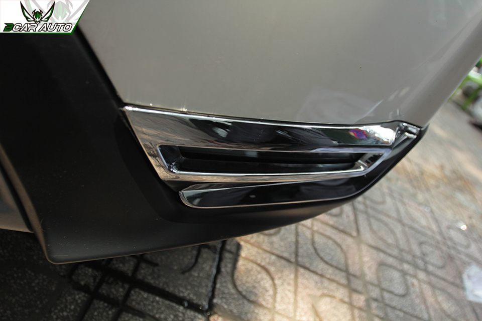 op-vien-den-trang-tri-suong-mu-xe-honda-crv-4423546