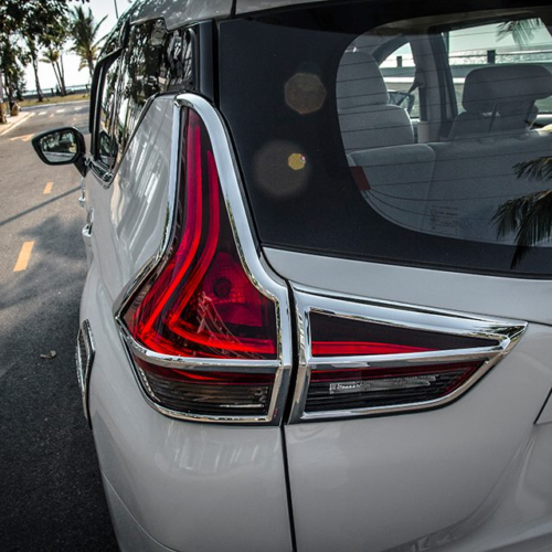 Ốp viền đèn xe Mitsubishi Xpander