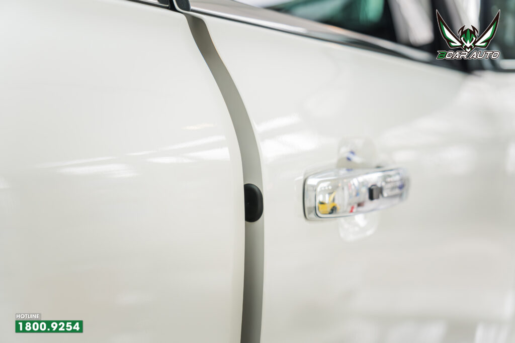 Lắp cửa hít giúp bảo vệ ron cửa hiệu quả 