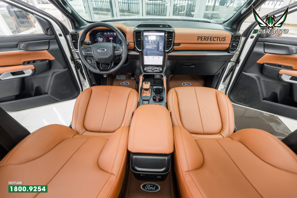 Bọc da nội thất Ford Everest 