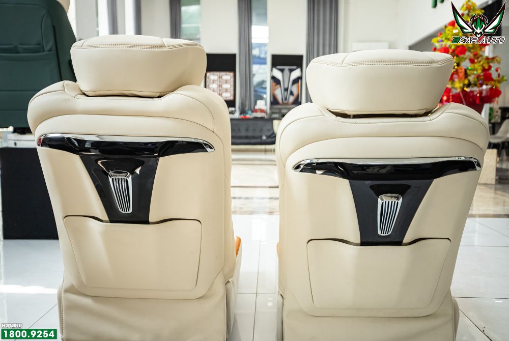 Ốp lưng ghế tài ghế phụ lắp cho Fortuner