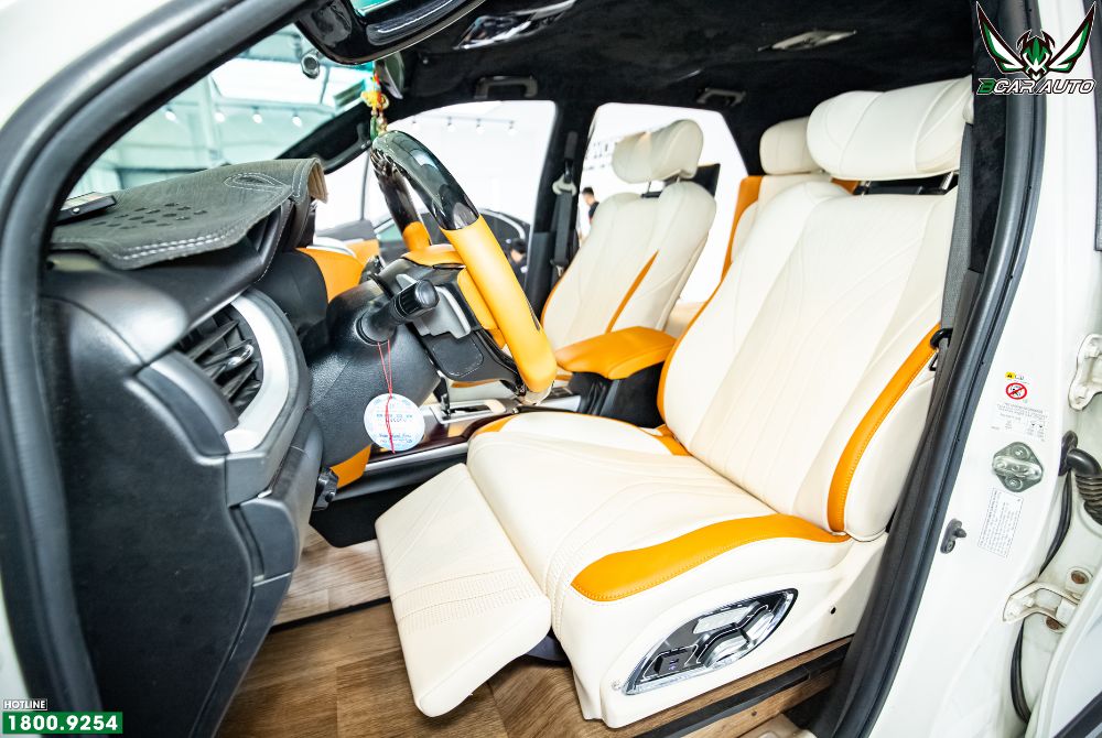 Trải nghiệm ghế limousine ngay từ ghế tài