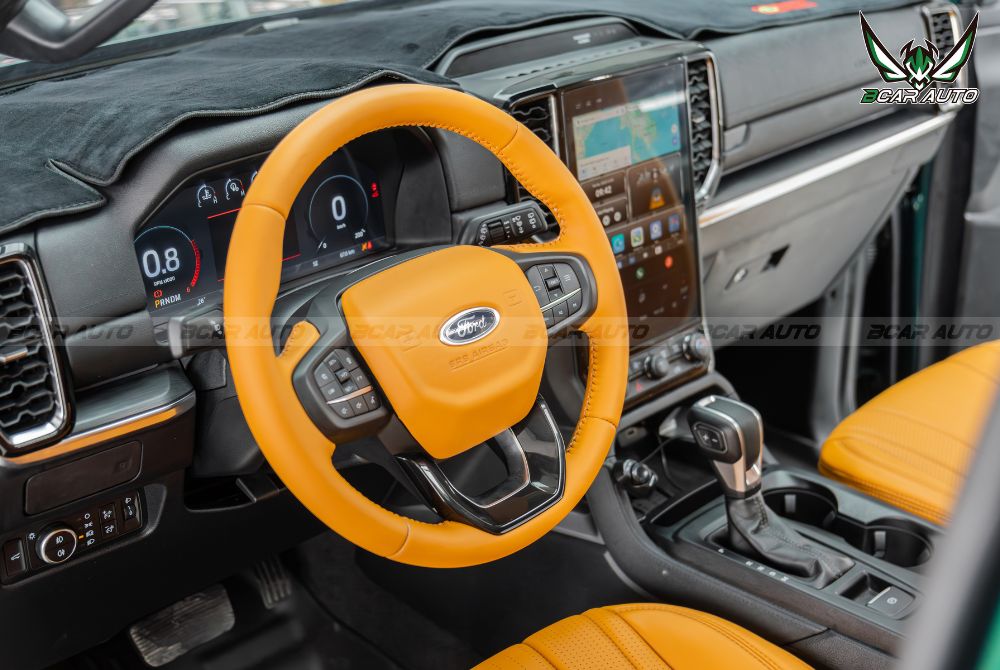 Bọc da vô lăng xe Ford Everest tại Bcar Auto 