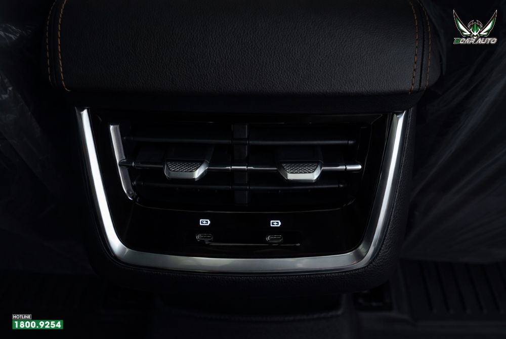 dán ppf cửa gió điều hòa sau xe ford territory chống trầy