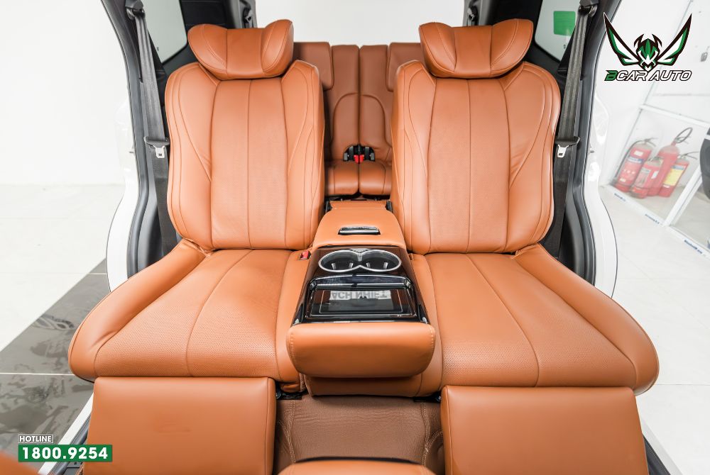 Độ ghế limousine có bệ tỳ tay gập mở cho xe Ford Everest tại Bcar Auto