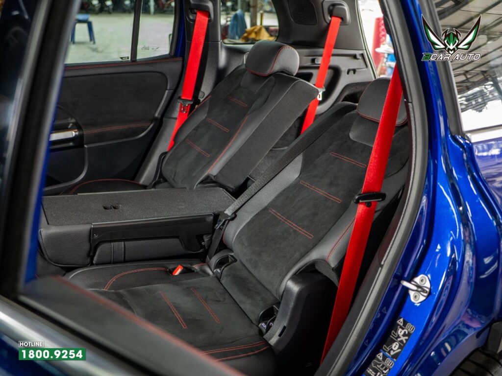 Nâng tầm tiện nghi nội thất Mercedes GLB 35 sau khi độ lưng ghế ngả thêm 