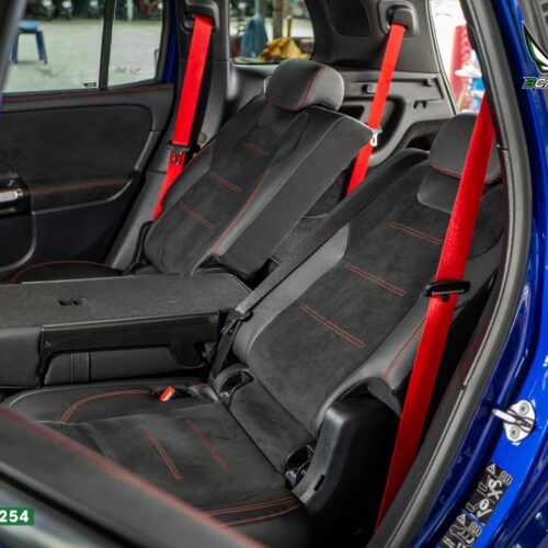 Nâng tầm tiện nghi nội thất Mercedes GLB 35 sau khi độ lưng ghế ngả thêm 
