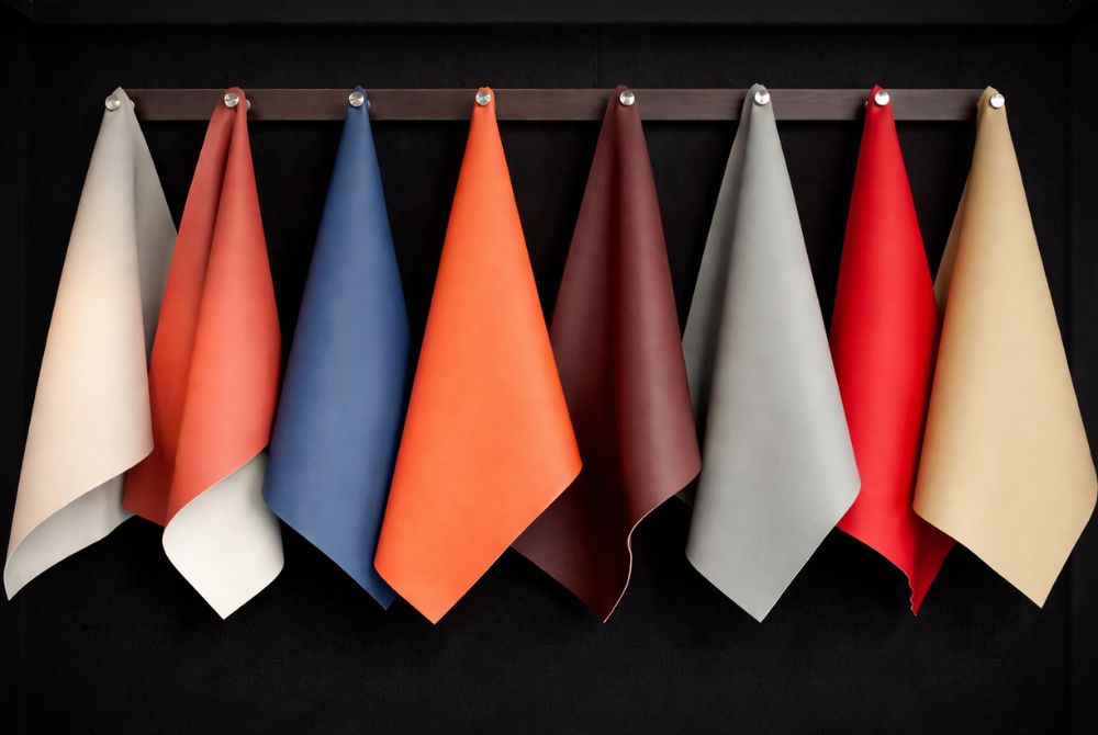 Chất liệu da Nappa mềm mịn để bọc ghế xe Ford Explorer