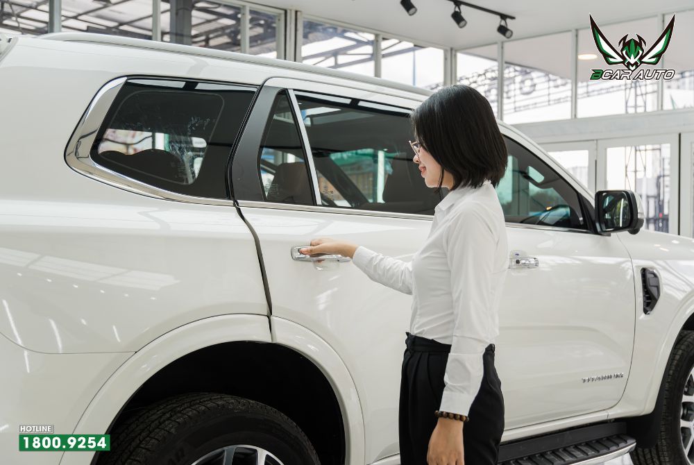 Nâng cấp cửa hít tự động xe Ford Everest tại Bcar Auto