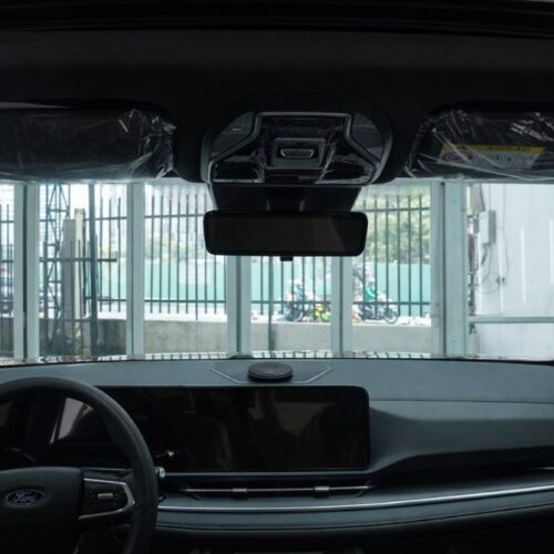 Tầm nhìn trong suốt và giảm chói của mã phim 3M Crystalline CR60 trên xe Ford Territory