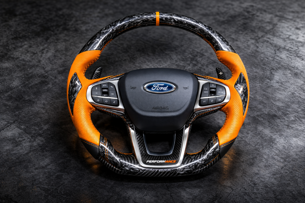 Vô lăng Carbon cho Ford Everest 2025 kiểu dáng thể thao phối da