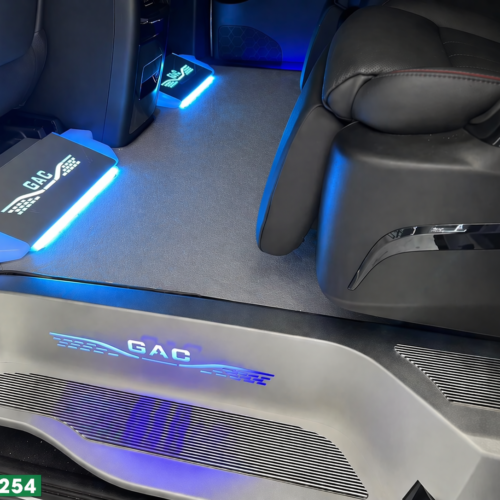 Mẫu sàn tông xám tối giản