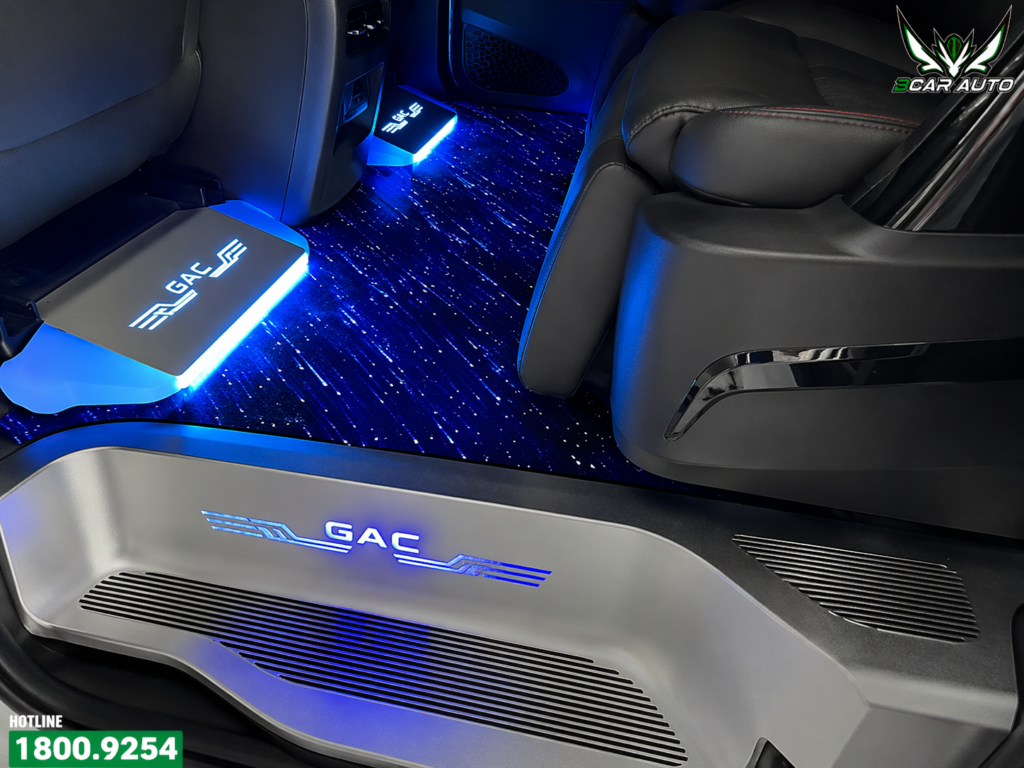 Mẫu sàn vân đá sao băng làm theo nhu cầu chủ xe 