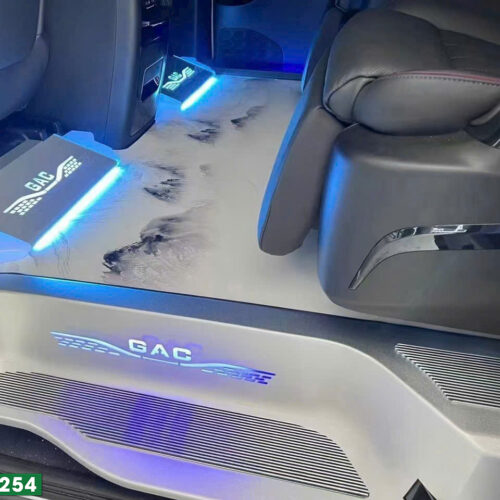 Mẫu sàn vân đá cẩm thạch xe GAC M8