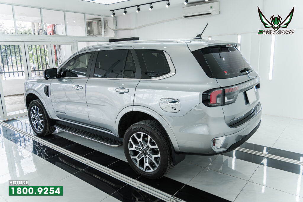 Phòng thi công Ceramic chuẩn tại Bcar Auto