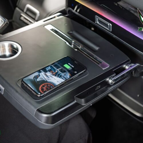 sac khong day tich hop ban lam viec o to 1