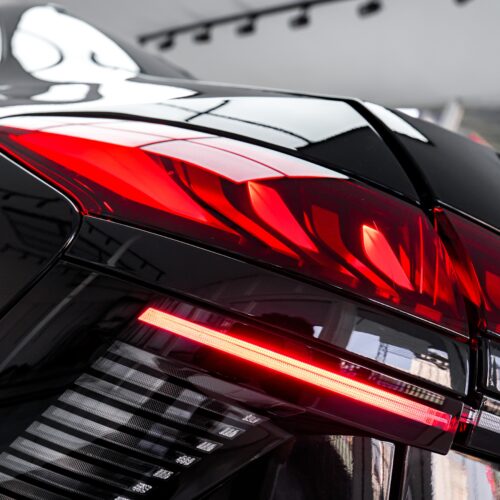 thi công dán PPF ô tô ôm sát bề mặt xe Audi A6