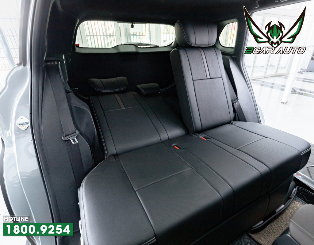 Mẫu ghế ngả thành giường cho Toyota Cross dạng 2 ghế độc lập
